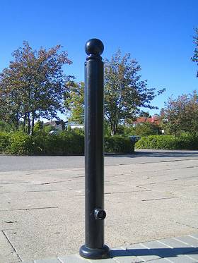 Globe Bollard